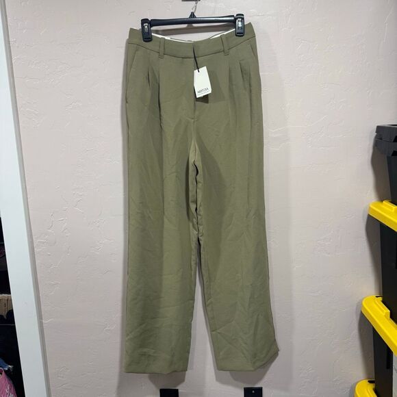 New Aritzia The Effortless Pant™ - Crepette™ Size 8 - Picture 7 of 14